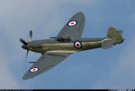 Asisbiz Airworthy Seafire MkXVII VL105 SX336 Warbird 07