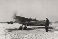Asisbiz Spitfire HFIX Danish AF PT907 Denmark 1947 01