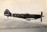 Asisbiz Spitfire FRXIV RAF 26Sqn XCS SM826 England 01