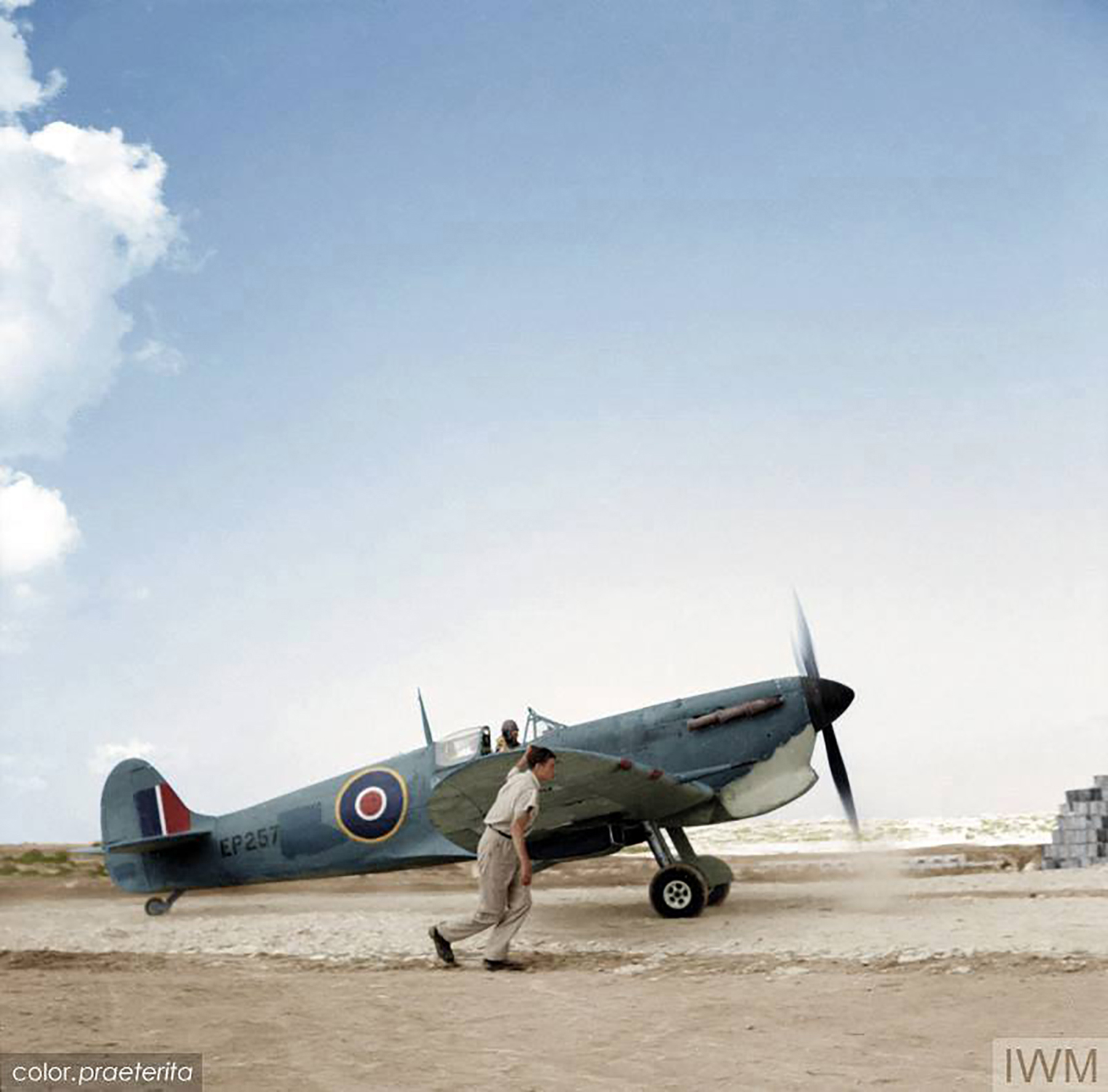 Spitfire-VbTrop-RAF-126Sqn-EP257-at-Luqa