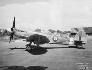 Asisbiz Spitfire 24 Prototype PK713 England Oct 1946 IWM MH5285