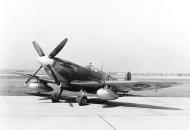 Asisbiz Spitfire 9 MK210 with 108 gallon US droptanks and internal tank 03