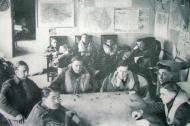 Asisbiz UK service Aircrew RAAF 452Sqn pilots 01