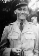 Asisbiz UK service Aircrew RAF Perc Sloan 01