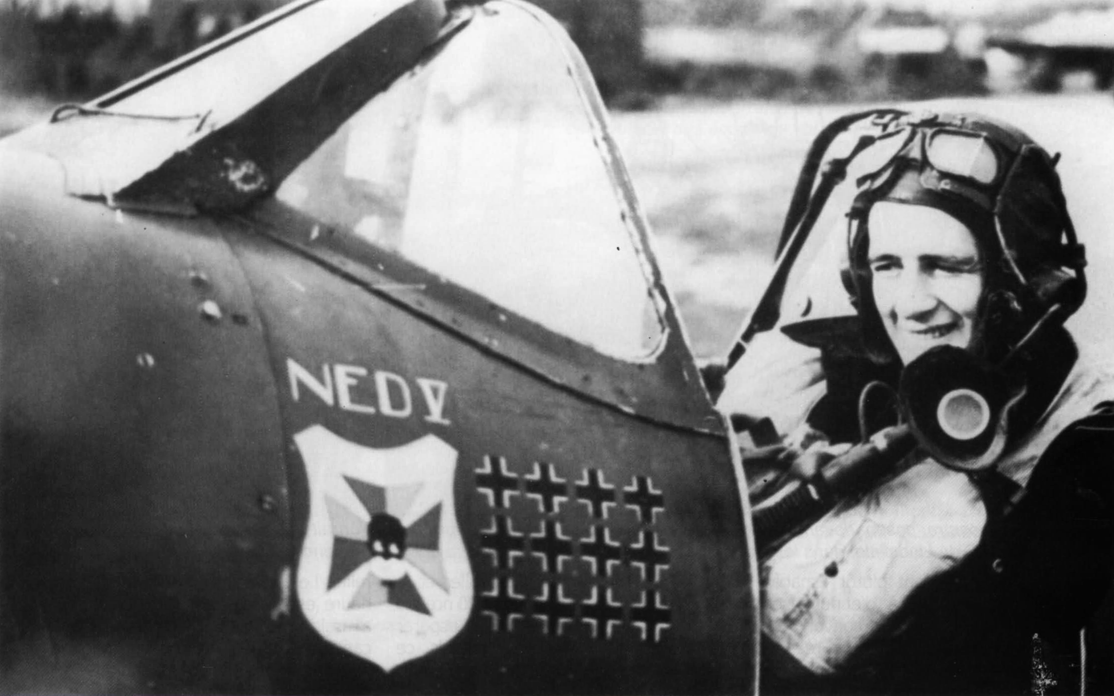 Spitfire MkVb RAAF 453Sqn FUU John Yarra EN824 named Ned V Southend Dec 1942 01