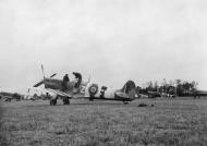 Asisbiz Spitfire MkIXb RAAF 453Sqn FUZ after landing at Ford Sussex 1944 IWM MH6847