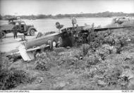 Asisbiz Spitfire MkVc RAAF 79Sqn UPG A58 178 landing accident Kiriwina 12th Jan 1944 AWM 02