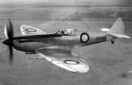 Asisbiz Spitfire MkVIII RAAF CGS A58 303 Australia May 1944 01