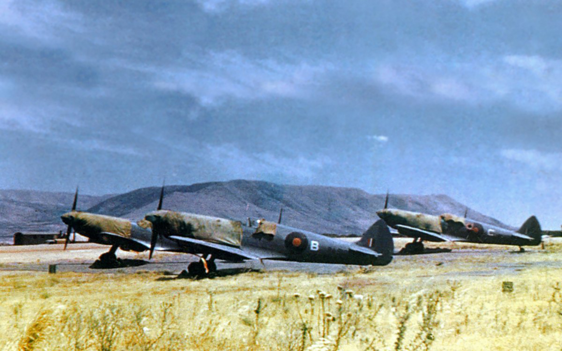 Spitfire PRXI RAF San Savero Italy 1944 01