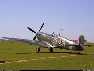 Asisbiz Airworthy Spitfire warbird RAF 222Sqn ZDB MH434 England 18