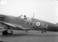 Asisbiz Spitfire MkIa RAF 222Sqn ZDH P9328 taking off from RAF Kirton in Lindsey Jun 1940 01