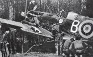 Asisbiz Spitfire MkIa RAF 234Sqn AZB forced landed Cherbourg France 15th Aug 1940 01