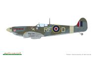 Asisbiz Spitfire MkVb RAF 303 Polish Sqn RFD Jan Zumbach EN951 Kirton in Lindsey Lincolnshire Sep 1942 0A