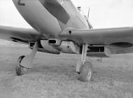 Asisbiz Spitfire MkIXc RAF 306 Polish Sqn UZZ Joseph Zulikowskiego BS456 Northolt England 16th Nov 1942 06