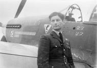 Asisbiz Aircrew RAF 315Sqn SqnLdr Eugeniusz Horbaczewski CO by his new Mustang MkIII PKG FB387 at Brenzett Kent was KIA 16th Aug 1944