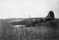 Asisbiz Spitfire MkIIa RAF 616Sqn YQD P8500 sd by Josef Priller I.JG26 Bf 109F Dunkirk 6th July 1941 04