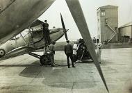 Asisbiz Hawker Hart T RAF trainer refueling photo taken by Patrick Hayes who was KIA 7th July 1940 01