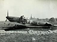 Asisbiz Spitfire MkIa RAF 65Sqn YTL K9906 photo taken by Patrick Hayes who was KIA 7th July 1940 01