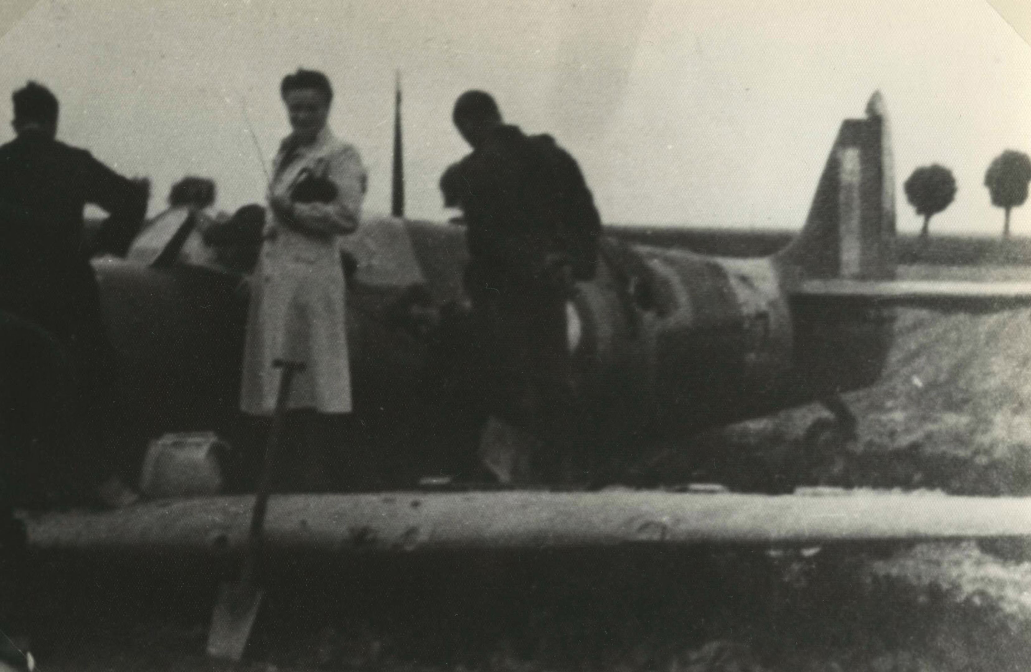 Spitfire RAF 66Sqn LZP Stevens P7787 sd by JG52 nr Groede 1POW 12th Aug 1941 NIOD2