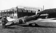 Asisbiz Spitfire MkI RAF 66Sqn RBA K9806 with twin blade propellor England 1940 web 01