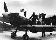 Asisbiz Spitfire MkVb RAF 133Sqn Eagle MD after Ostend Raid 1942 01