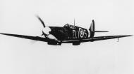 Asisbiz Spitfire MkVb RAF 92Sqn QJS Alan Wright R6923 Biggin Hill May 1941 04