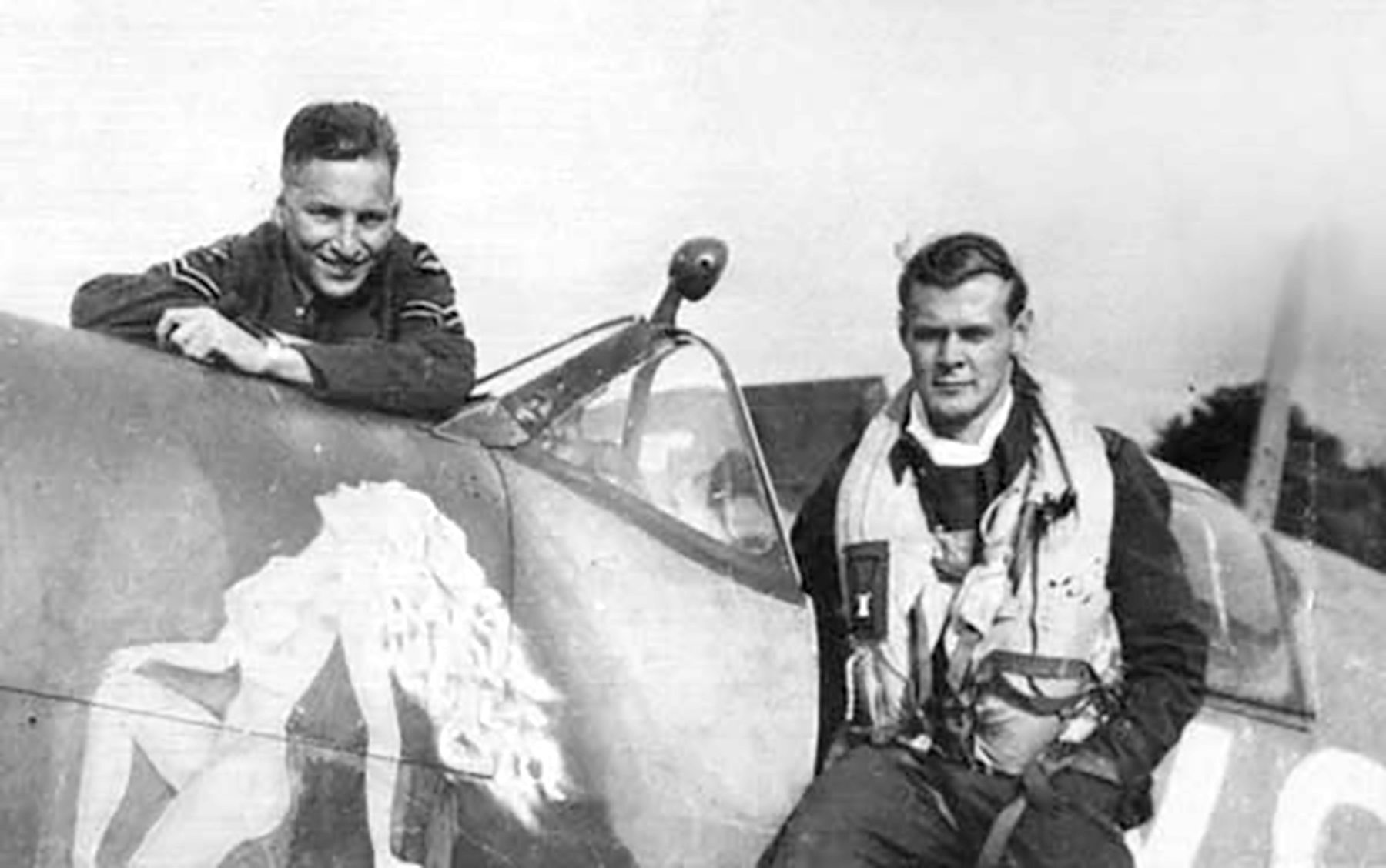 Spitfire-LFVb-RCAF-401Sqn-YOA-Jack-Shepp