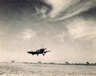 Asisbiz Spitfire LFIX SAAF 4Sqn KJJ Italy 1945 01