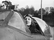 Asisbiz Aircrew RAF Veronica X a Dutch ferry pilot for the ATA 22nd Feb 1943 NIOD