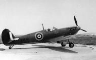 Asisbiz Factory fresh Spitfire MkVb RAF W3332 1941 web 01