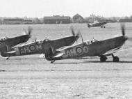 Asisbiz Spitfire MkIX RAF 332Sqn AHM and AHO North Weald 01