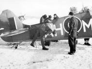 Asisbiz Spitfire MkIX RAF 332Sqn AHM with ground crew 01