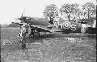 Asisbiz Spitfire MkIa RAF 332Sqn AHS L1031 Catterick 01