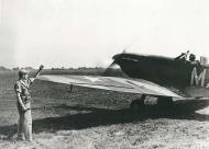 Asisbiz Spitfire MkVcTrop USAAF 12AF 31FG307FS MXx ready for take off 01