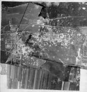 Asisbiz USAAAF 7PG22FS aerial recon photo to Augsburg Airfield Germany Aug 11 1944 01