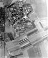 Asisbiz USAAAF 7PG22FS aerial recon photo to Koethen Airfield Germany 24th Aug 1944 03