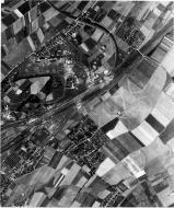 Asisbiz USAAAF 7PG22FS aerial recon photo to Zwickau Germany 24th Aug 1944 01