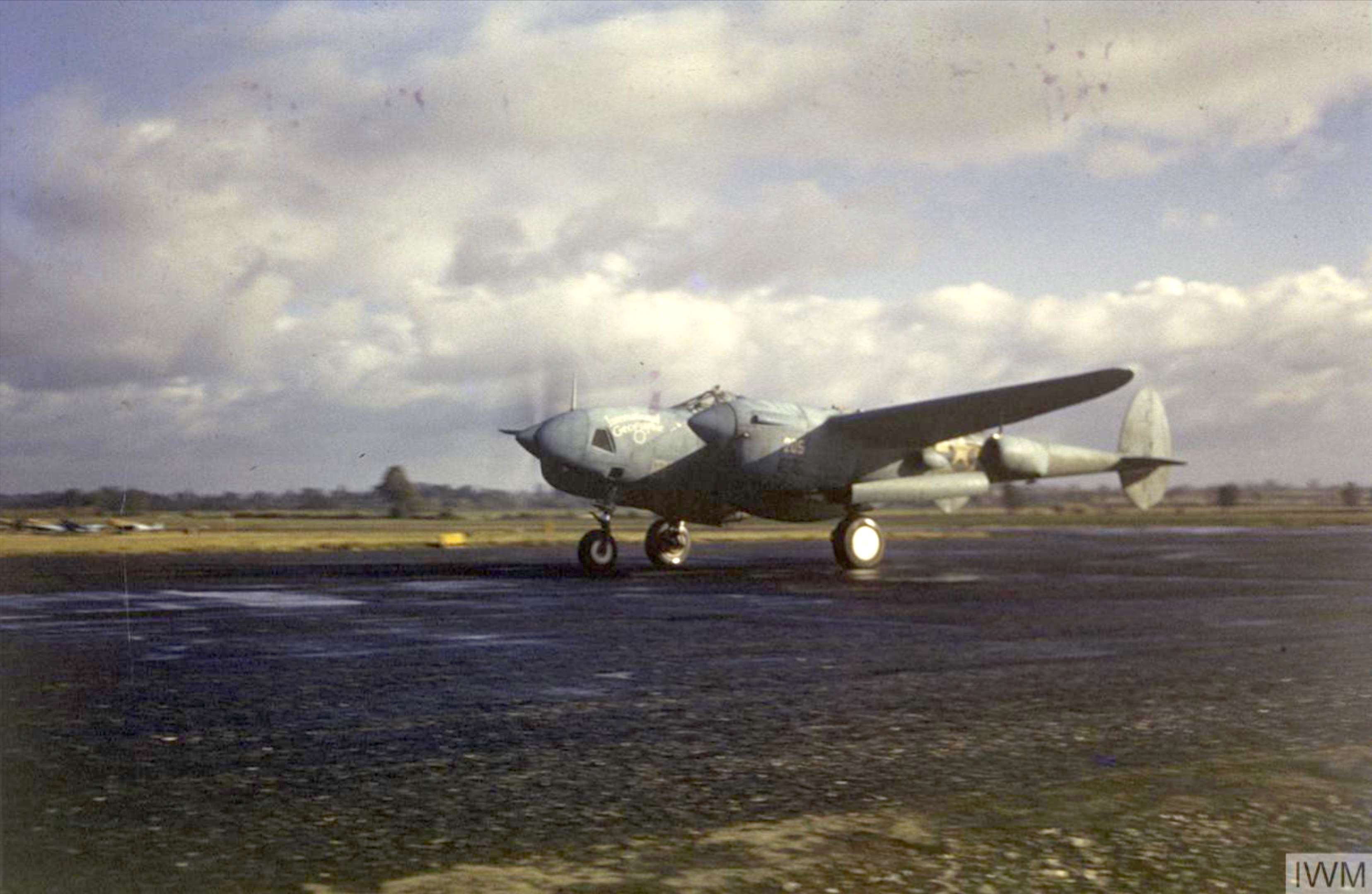 USAAF F5 Lightning 7PG International Geographic at Mount Farm 1944 FRE5368