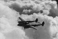 Asisbiz USAAF 43 29006 P 38J Lightning 7PRG22PRS 006 Sis and Willie in flight based Mount Farm 23rd Oct 1944 FRE2200
