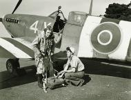 Asisbiz Spitfire MkVb USN VCS 7 4X Francis Cahill Normandy 1944 02