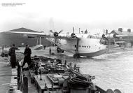 Asisbiz Short Sunderland GRV RAF 230Sqn 4XZ VZ577 during engine tests Calshot Southampton 01