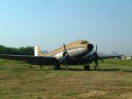 Asisbiz Abandoned Douglas DC 3 Dakotas at Manila airport in Mar 2003 almost all have since been scrapped 04