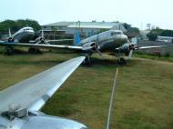 Asisbiz Abandoned Douglas DC 3 Dakotas at Manila airport in Mar 2003 almost all have since been scrapped 15