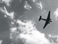 Asisbiz Douglas C 47A Dakota 10AF 433TCG2TCS drop supplies to 50th Chinese Division nr Namtu Burma 8th Mar 1945 NA660