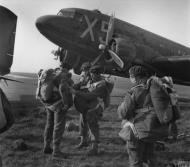Asisbiz Douglas C 47 Skytrain 61TCG59TCS X5 Virginia Ann with British Paratroopers at Chipping Ongar 1944 FRE3383