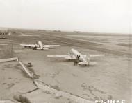 Asisbiz 43 15709 Douglas C 47A Skytrian 12AF medical evacution Algiers Algeria 1943 NA568