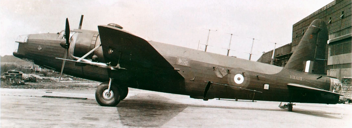 Vickers Wellington GRVII HX419 Coastal Command Devoplment Unit with Leigh Light 01
