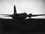 Asisbiz Vickers Wellington RAF 149Sqn OJW taxing to take off for a night raid IWM CH2673
