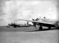 Asisbiz Wellington MkIc RAF 215Sqn LGG N2912 No11 OTU Bassingbourn Cambridgeshire England 1940 02