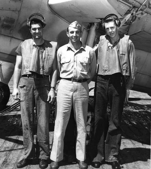 Aircrew from VC-13 involved in the sinking of U 185 aboard CVE-13 USS Core 24th Aug 1943 01